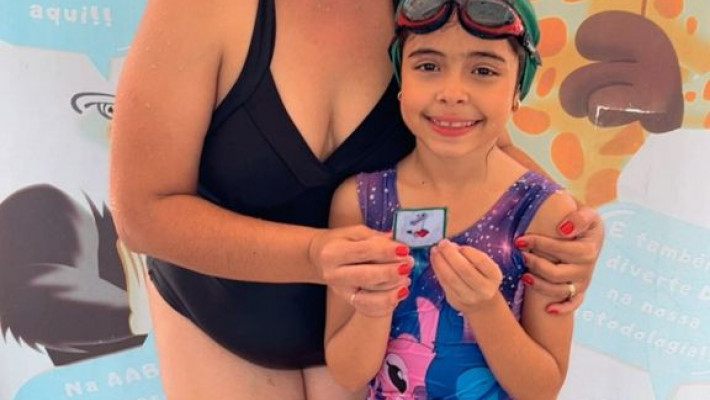 NATAÇÃO INFANTIL COM OS PAIS – AABB