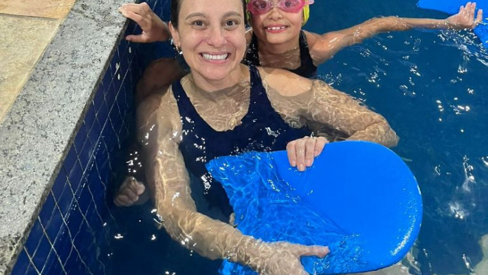 NATAÇÃO INFANTIL COM OS PAIS – AABB