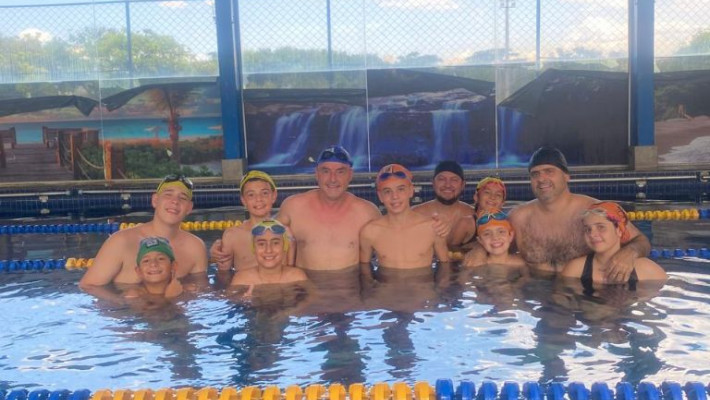 NATAÇÃO INFANTIL COM OS PAIS – AABB