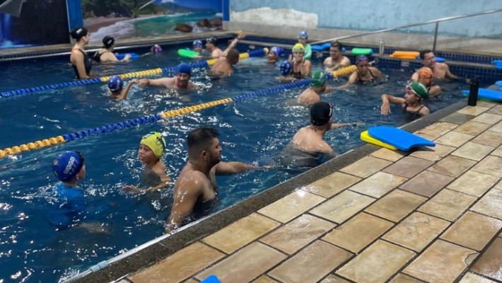 NATAÇÃO INFANTIL COM OS PAIS – AABB