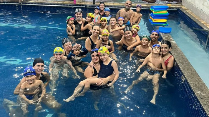 NATAÇÃO INFANTIL COM OS PAIS – AABB