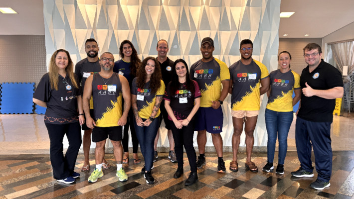 TREINAMENTO NATAÇÃO – PROFESSORES AABB