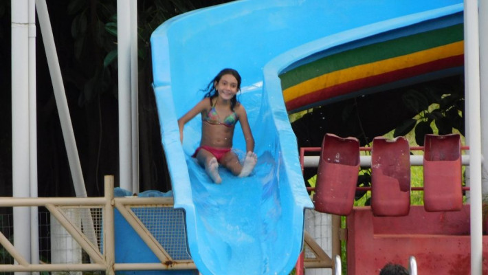 COLÔNIA DE FÉRIAS NA AABB