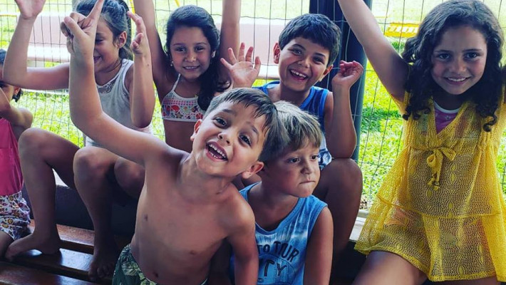 COLÔNIA DE FÉRIAS NA AABB