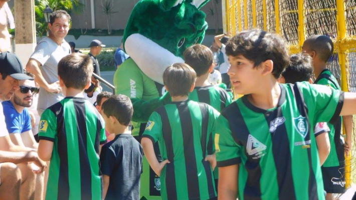 Festa dos bancários e inauguração Escolinha do América