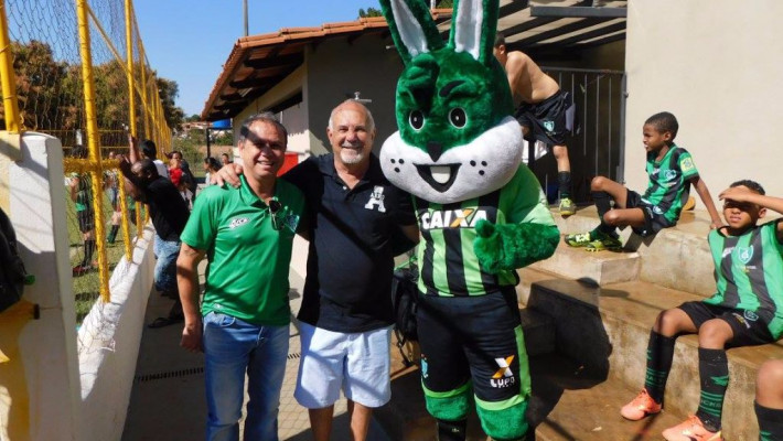 Festa dos bancários e inauguração Escolinha do América