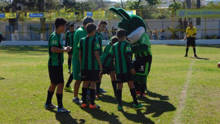 Festa dos bancários e inauguração Escolinha do América