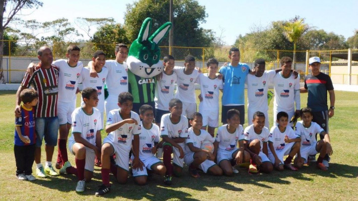 Festa dos bancários e inauguração Escolinha do América