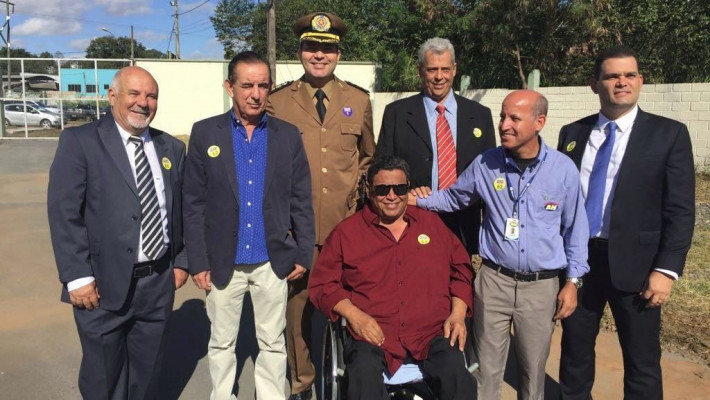 Homenagem da Polícia Militar de MG ao presidente Marcone Valadares
