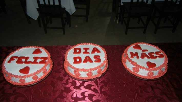 COMEMORAÇÃO DIA DAS MÃES