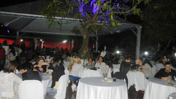 COMEMORAÇÃO DIA DAS MÃES