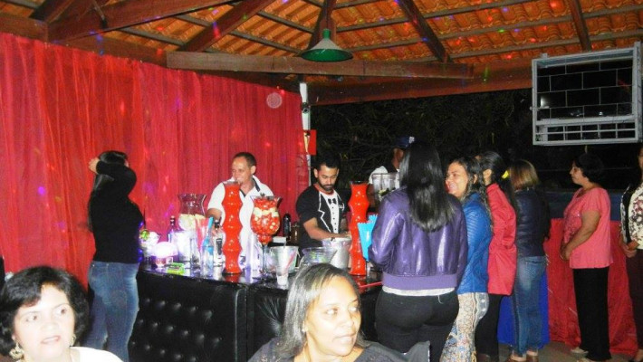 COMEMORAÇÃO DIA DAS MÃES