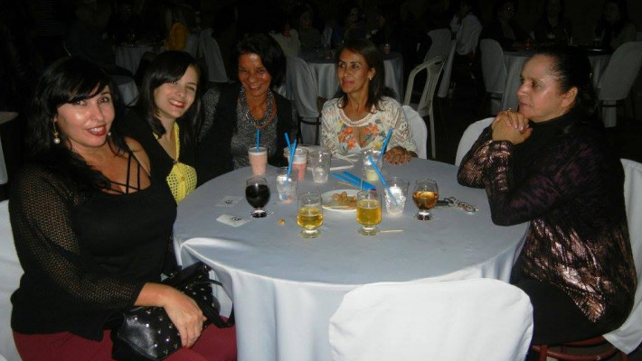 COMEMORAÇÃO DIA DAS MÃES