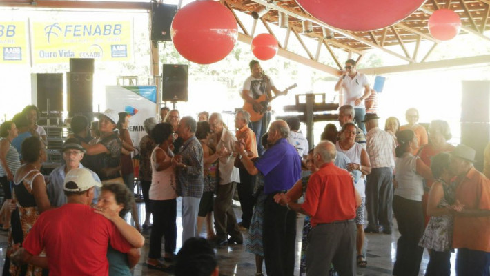 CONHEÇA UM POUCO DO CLUBE