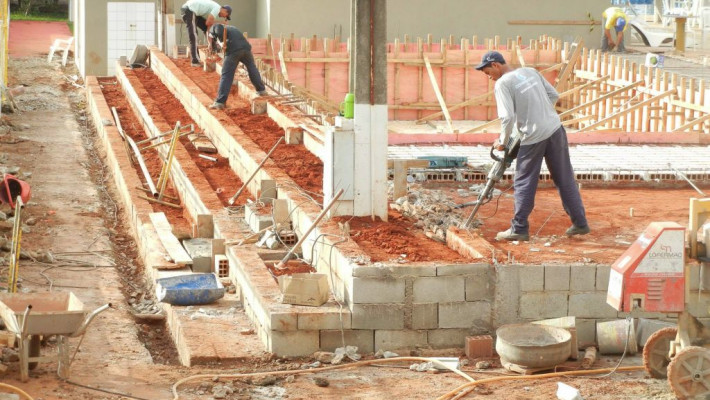 CONSTRUÇÕES DE NOVOS ESPAÇOS AABB