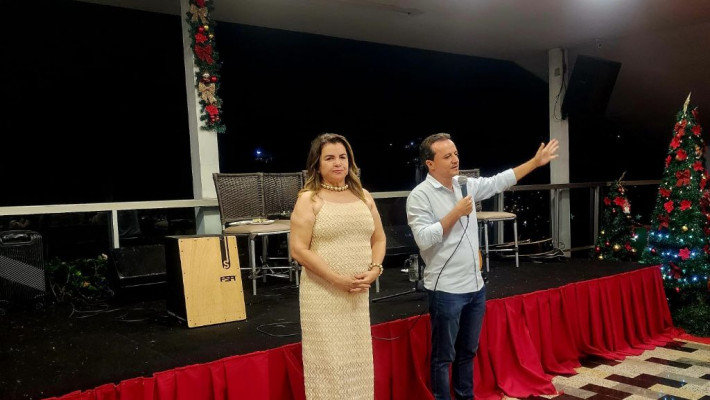 CONFRATERNIZAÇÃO NATAL FUNCIONÁRIOS