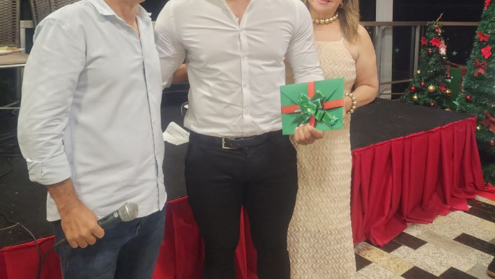 CONFRATERNIZAÇÃO NATAL FUNCIONÁRIOS