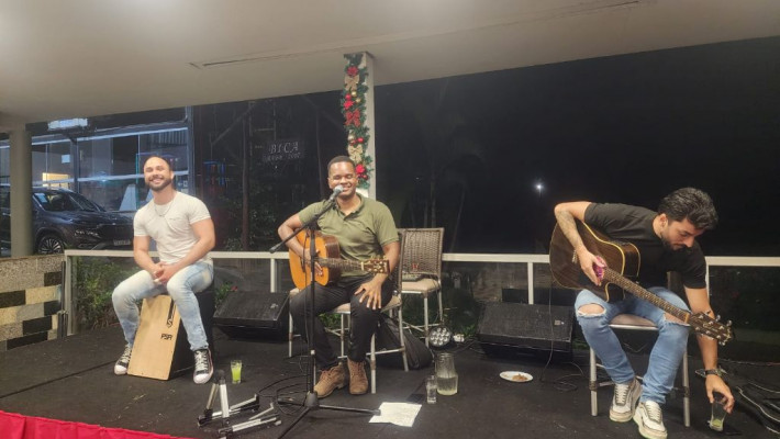 CONFRATERNIZAÇÃO NATAL FUNCIONÁRIOS