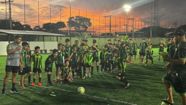 CONFRATERNIZAÇÃO DA ESCOLINHA DO AMÉRICA