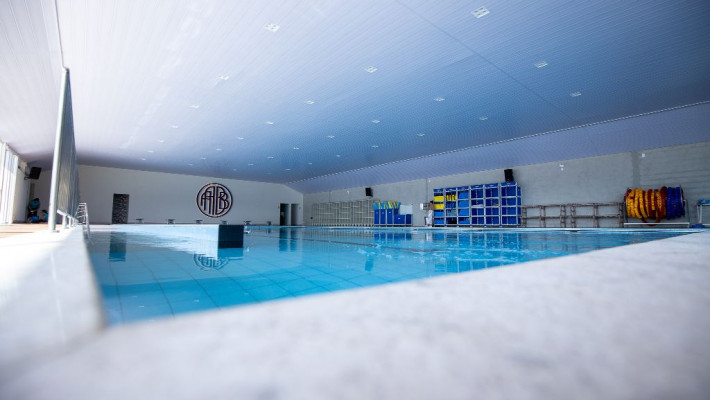 INAUGURAÇÃO DA PISCINA AQUECIDA