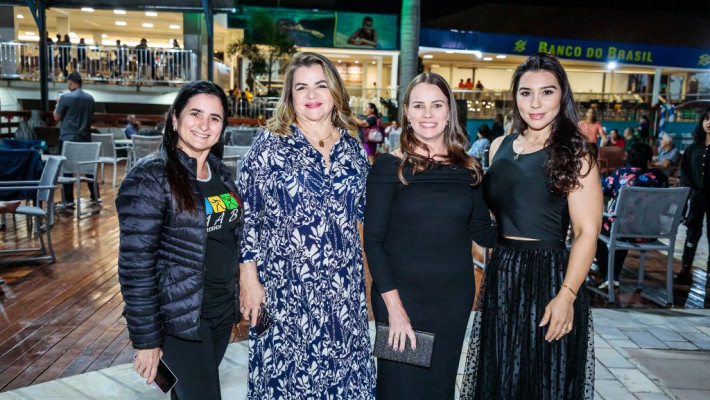 INAUGURAÇÃO DA PISCINA AQUECIDA