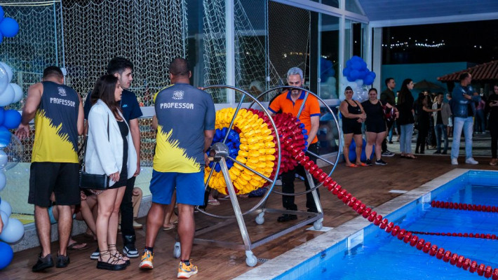 INAUGURAÇÃO DA PISCINA AQUECIDA