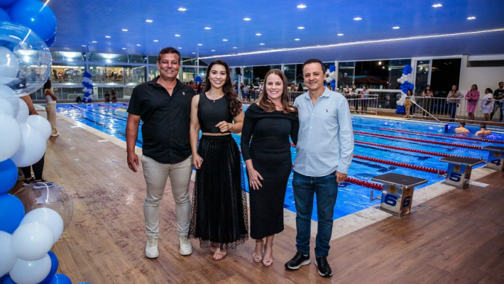 INAUGURAÇÃO DA PISCINA AQUECIDA