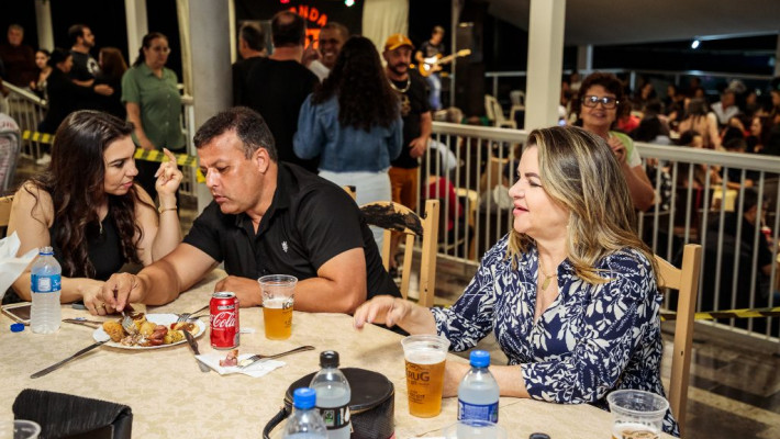 INAUGURAÇÃO DA PISCINA AQUECIDA