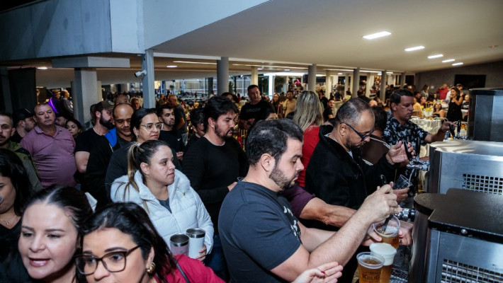 INAUGURAÇÃO DA PISCINA AQUECIDA