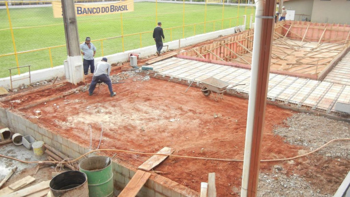 INAUGURAÇÃO DA PISCINA AQUECIDA