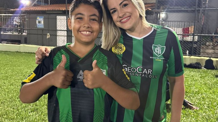 COMEMORAÇÃO DIA DAS MÃES – ESCOLINHA DO AMÉRICA