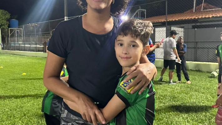 COMEMORAÇÃO DIA DAS MÃES – ESCOLINHA DO AMÉRICA