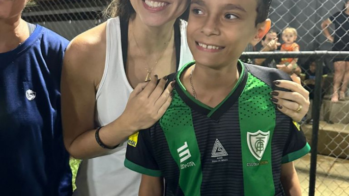 COMEMORAÇÃO DIA DAS MÃES – ESCOLINHA DO AMÉRICA