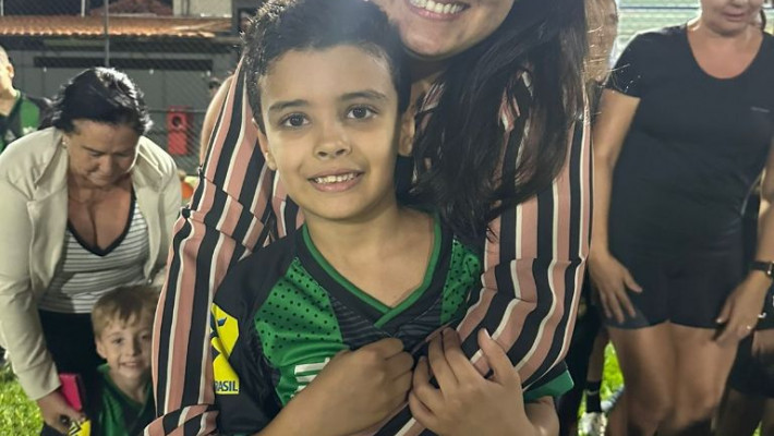 COMEMORAÇÃO DIA DAS MÃES – ESCOLINHA DO AMÉRICA