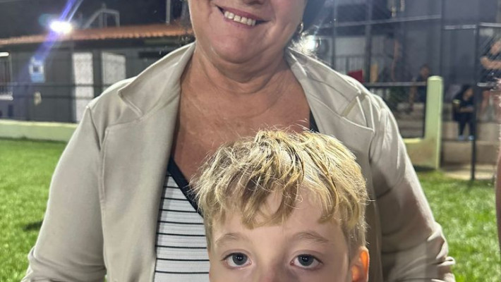 COMEMORAÇÃO DIA DAS MÃES – ESCOLINHA DO AMÉRICA