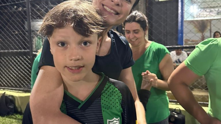 COMEMORAÇÃO DIA DAS MÃES – ESCOLINHA DO AMÉRICA