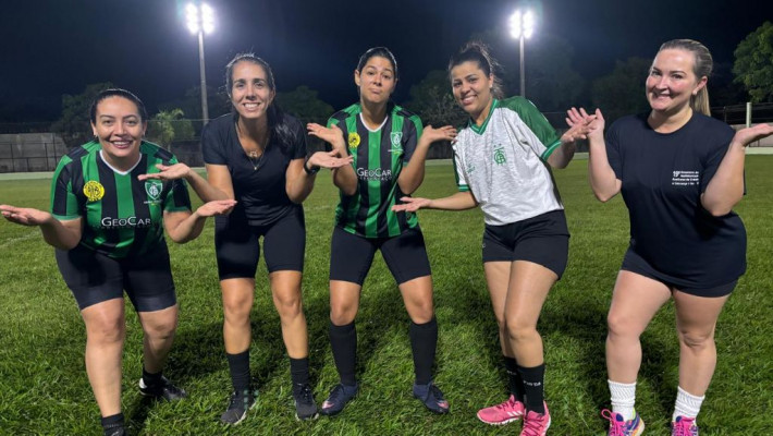 COMEMORAÇÃO DIA DAS MÃES – ESCOLINHA DO AMÉRICA