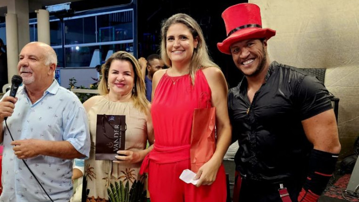 DIA INTERNACIONAL DA MULHER – AABB PARÁ DE MINAS