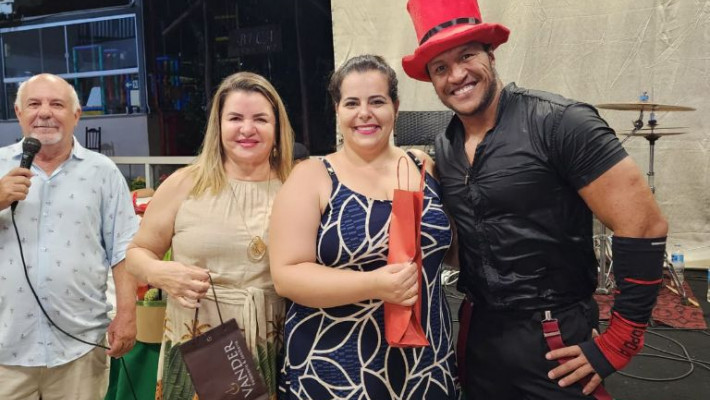 DIA INTERNACIONAL DA MULHER – AABB PARÁ DE MINAS