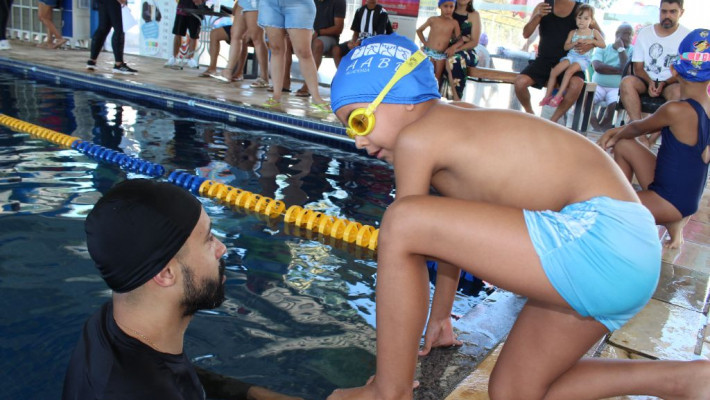 II FESTIVAL DE NATAÇÃO DA AABB