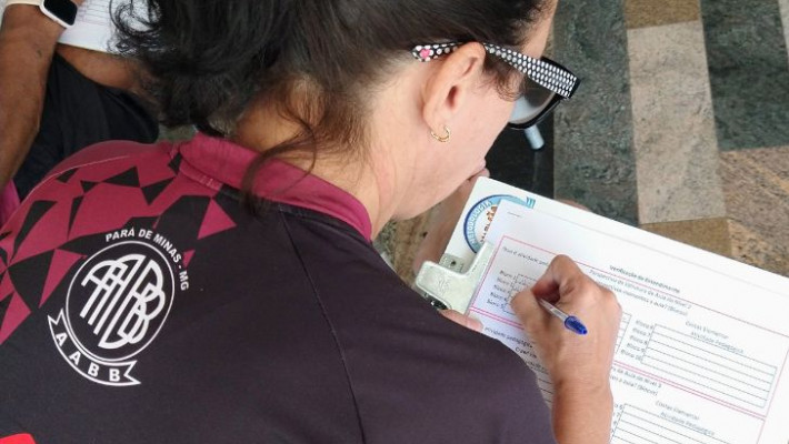 TREINAMENTO DE NATAÇÃO PARA PROFESSORES