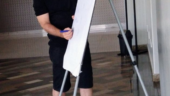 TREINAMENTO DE NATAÇÃO PARA PROFESSORES