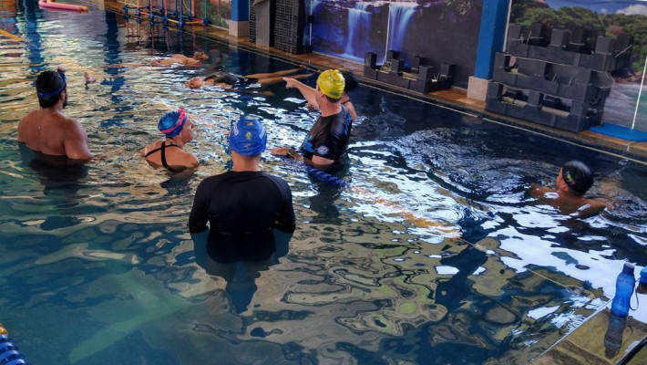TREINAMENTO DE NATAÇÃO PARA PROFESSORES