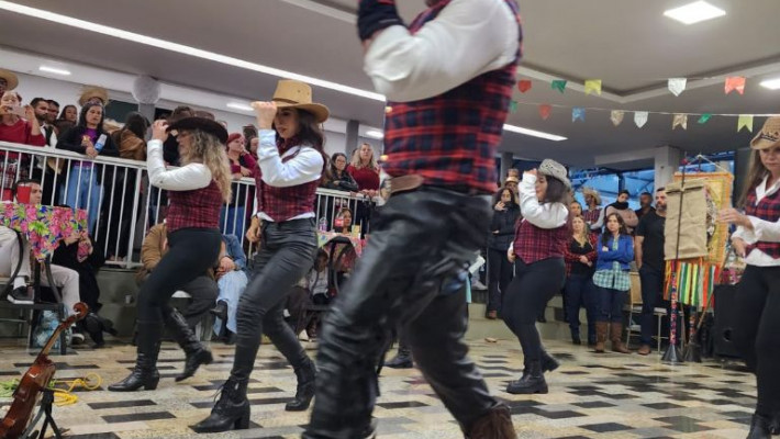 TRADICIONAL FORRÓ AABB