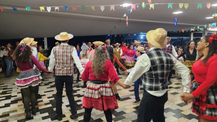 TRADICIONAL FORRÓ AABB