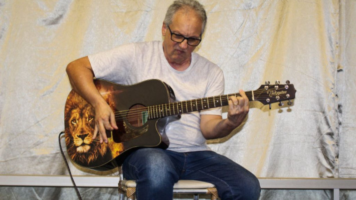 Karaokê Premiado abre Projeto Verão da AABB