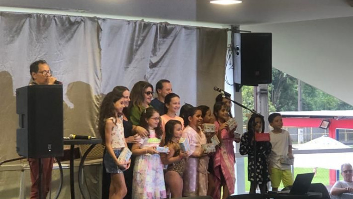 Karaokê Premiado abre Projeto Verão da AABB