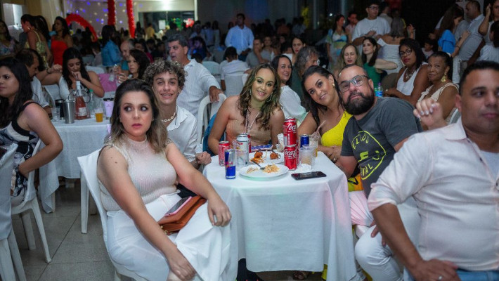 REVEILLON 2022/2023 – AABB