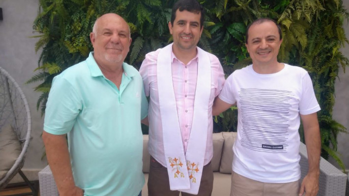 CONFRATERNIZAÇÃO DOS SÓCIOS e INAUGURAÇÃO DO NOVO PALCO NA ÁREA DA PISCINA