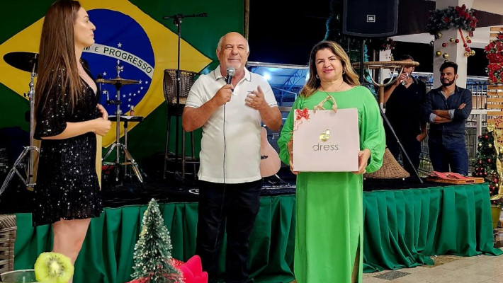 CONFRATERNIZAÇÃO DOS FUNCIONÁRIOS